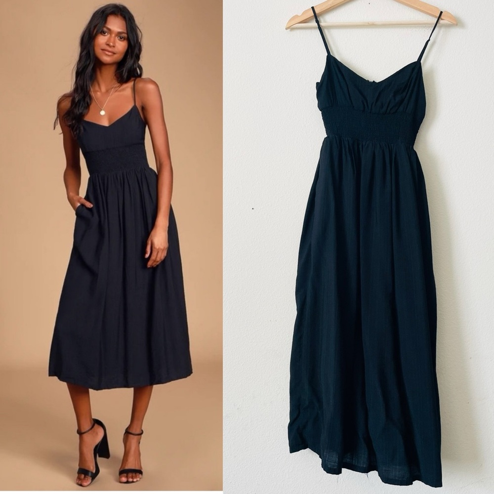 Lulu’s XS Full Heart Black Smocked Midi Dress